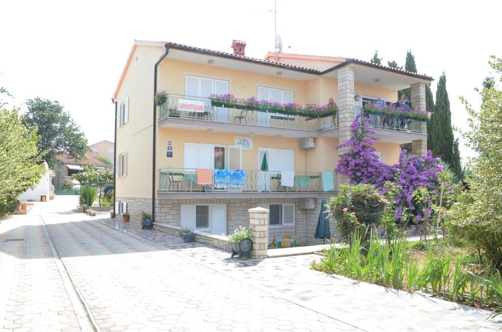 Villa Bencun Medulin Exterior photo